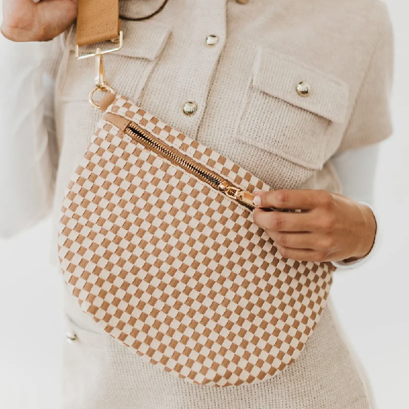 Westlyn Woven Bum Bag in Checkered Tan