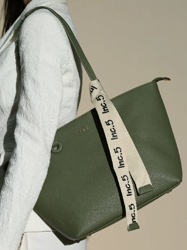 Women Green Textured Structured Tote Bag